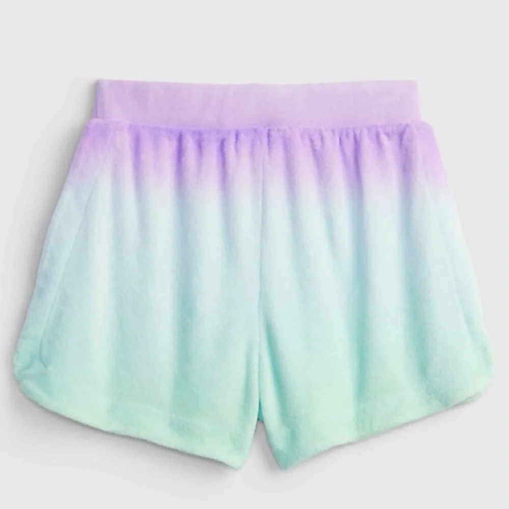 Gap Ombré Pull On shorts!